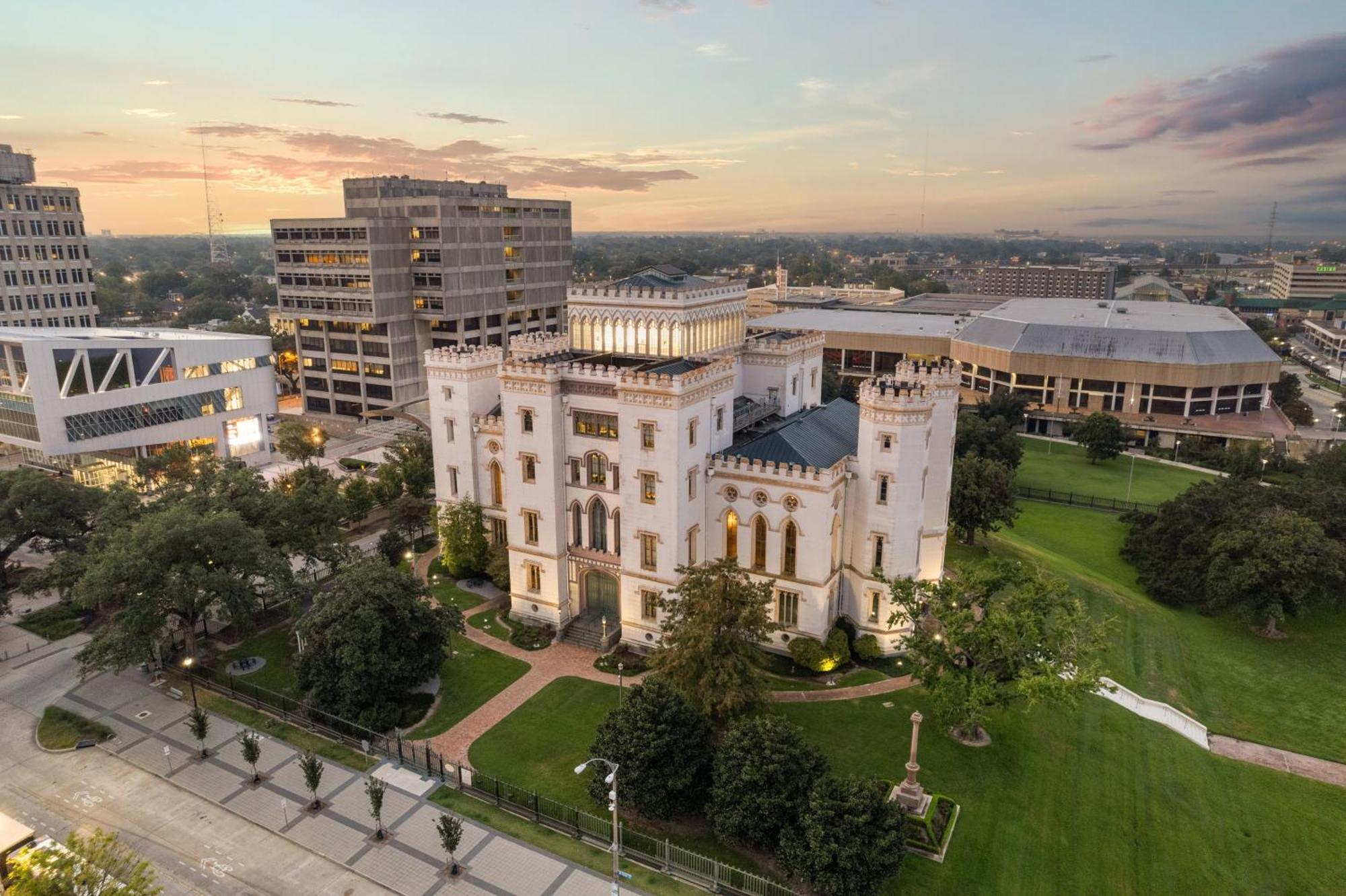 Hotel Indigo Baton Rouge Downtown By Ihg Экстерьер фото